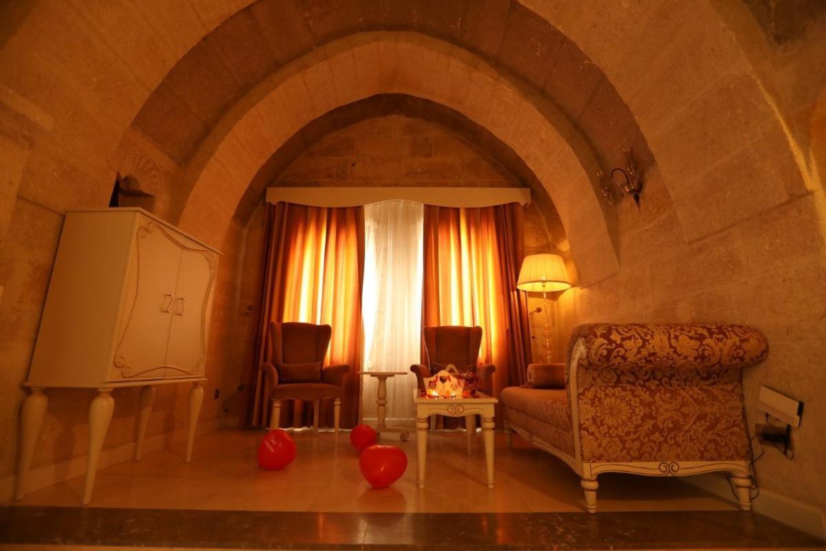Anatelein Boutique Cave Hotel Uçhisar Extérieur photo