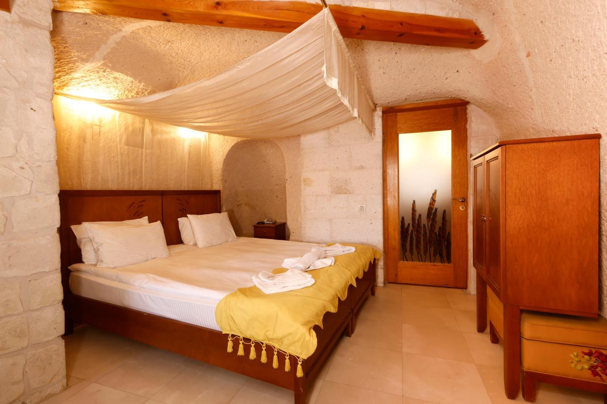 Anatelein Boutique Cave Hotel Uçhisar Extérieur photo