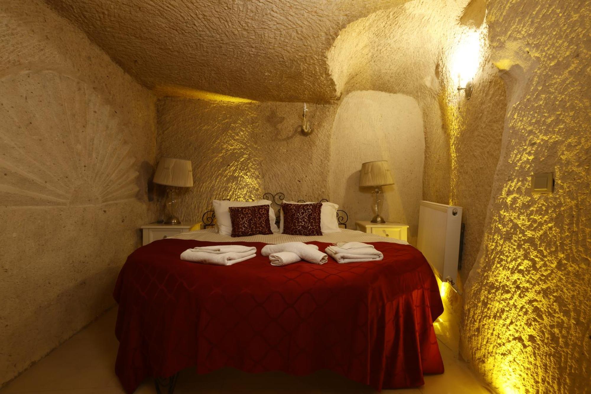 Anatelein Boutique Cave Hotel Uçhisar Extérieur photo