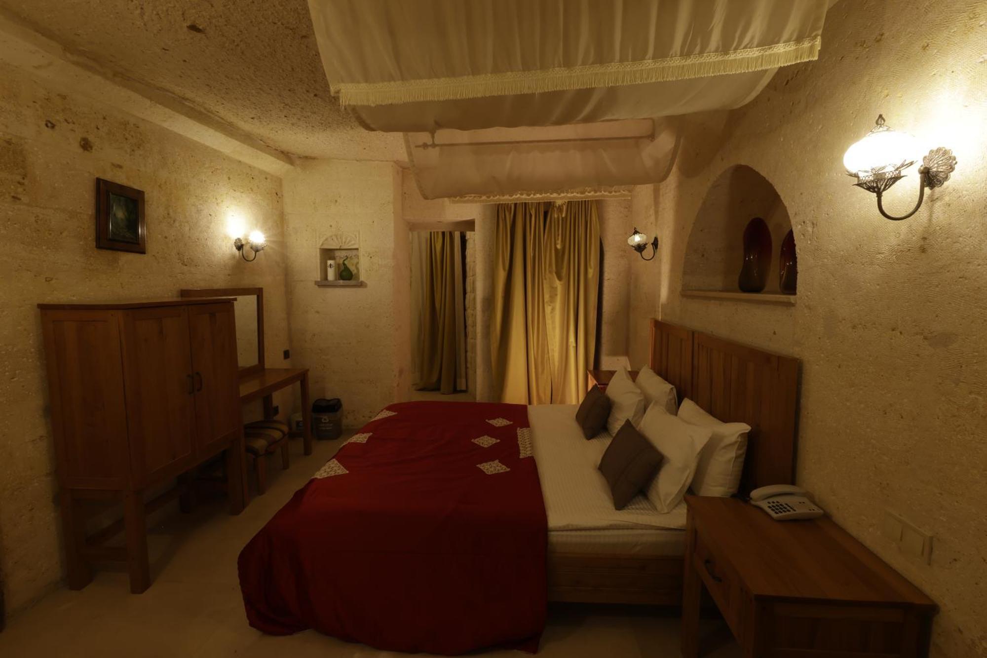 Anatelein Boutique Cave Hotel Uçhisar Extérieur photo